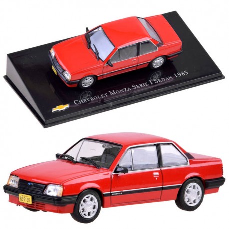 Model auta na plastovej podstave - Chevrolet Monza Serie I Sedan 1985